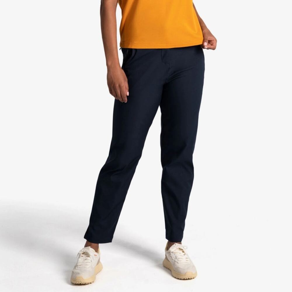 LOLE Miles Pants Size 10 Navy NWOT Tech Zipper Pockets Anytime Athleisure NEW